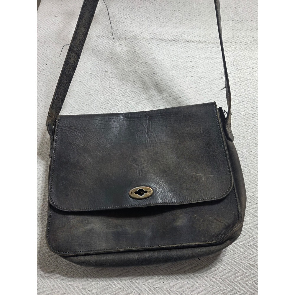 Frye Distressed Leather Messenger Bag Dark Brown Crossbody Flap Turn Lock